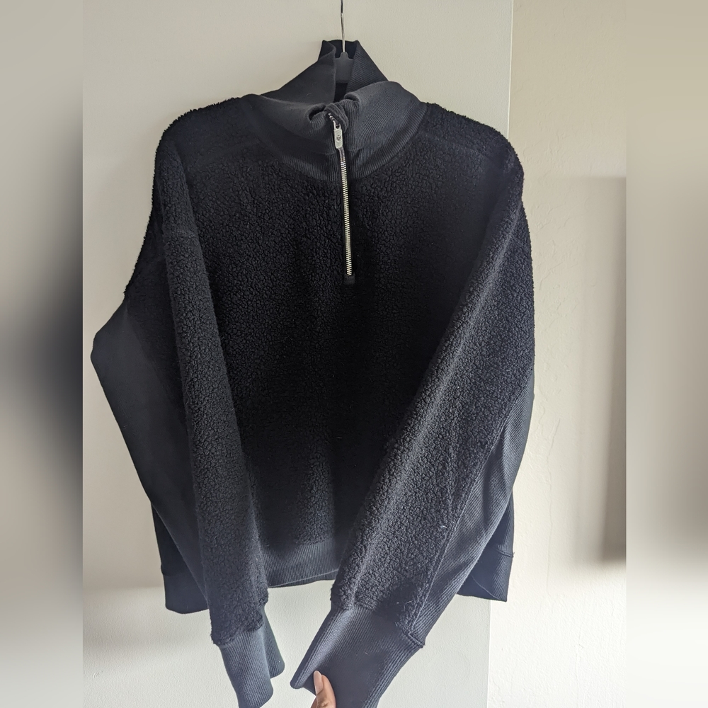Lululemon Stand Out Sherpa Half Zip